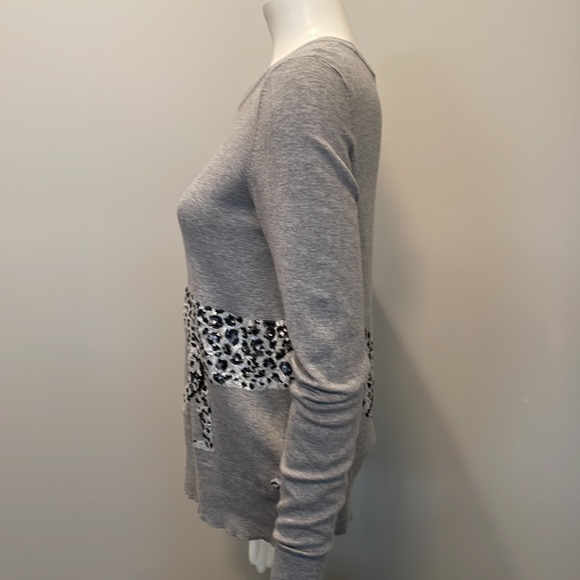 French Connection Crew Neck Sweater with Snow Leopard in Sequins Size S - Picture 6 of 13